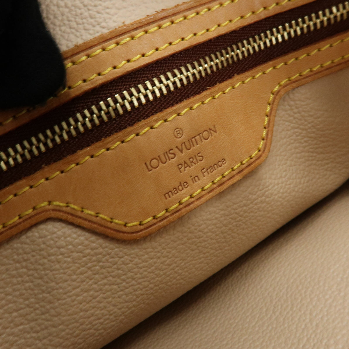 Louis Vuitton Petit Bucket Monogram Canvas Brown Canvas Handbag (Pre-Owned)