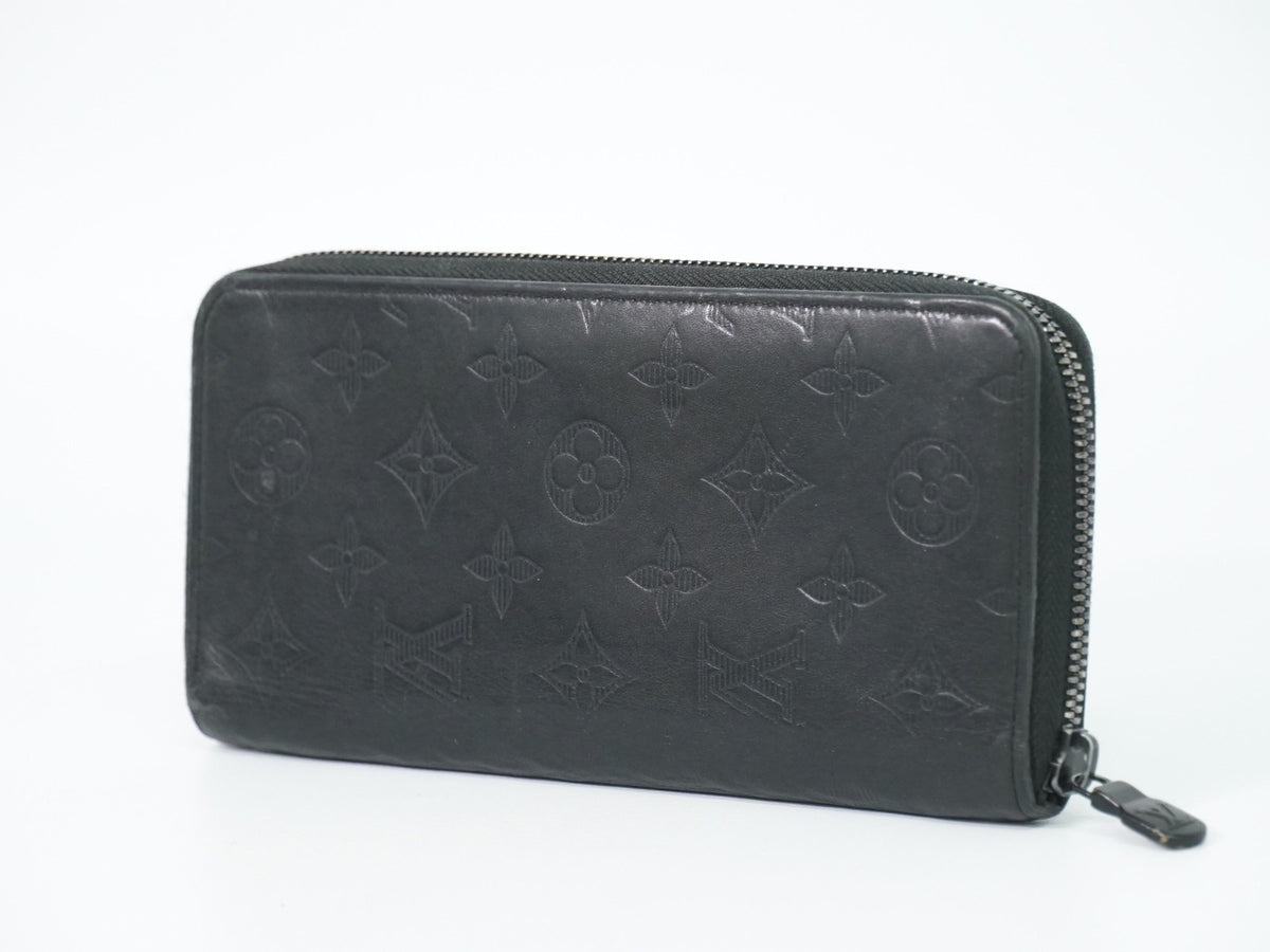 Louis Vuitton Zippy Monogram Shadow Leather Black Leather Wallets Accessory (Pre-Owned)