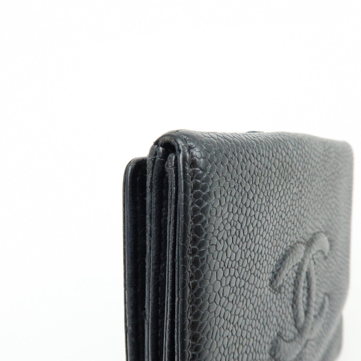Chanel Vintage Timeless Bifold Caviar Black Leather Wallets Accessory (Pre-Owned)