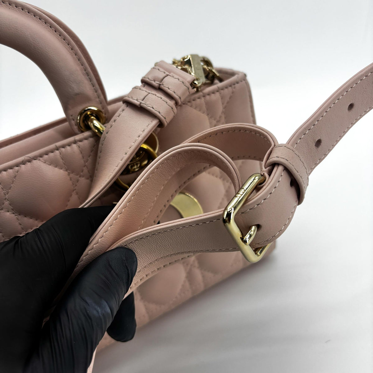 Christian Dior Lady D-Joy Cannage Quilt Lambskin Beige Leather Handbag (Pre-Owned)
