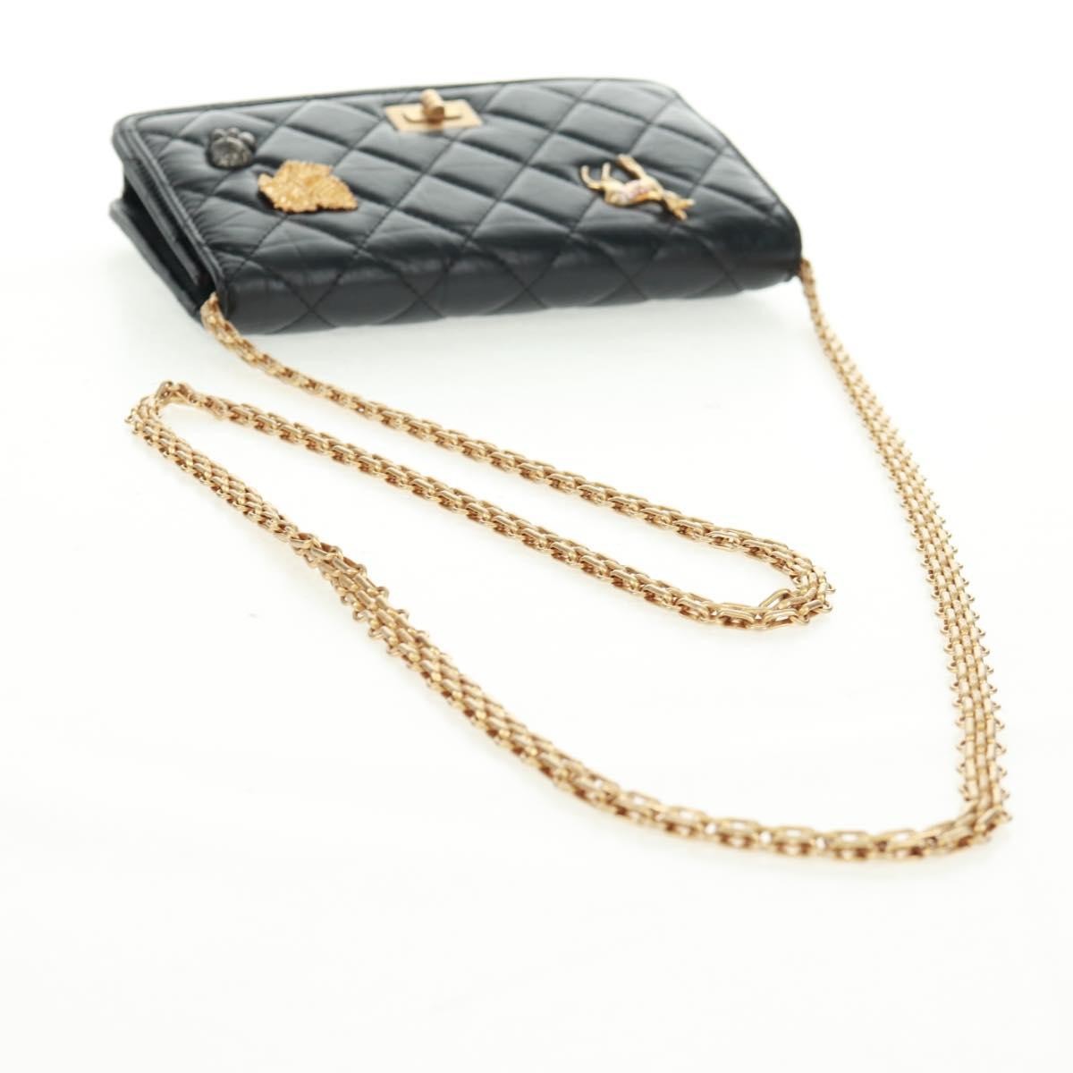 Chanel Lucky Charms Reissue 2.55 Flap Leather Black Leather Shoulder Bag Bag (Pre-Owned)