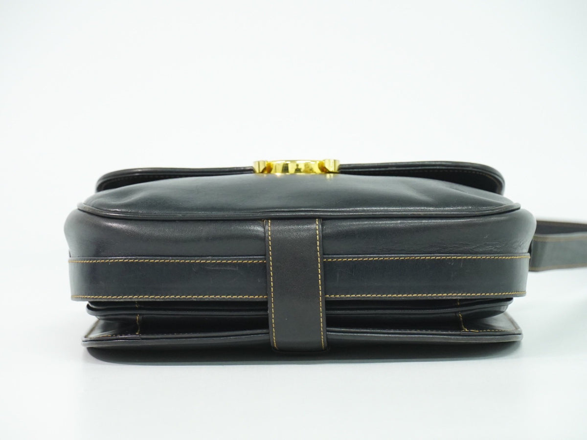 Gucci Vintage Leather Navy Leather Shoulder Bag Bag (Pre-Owned)