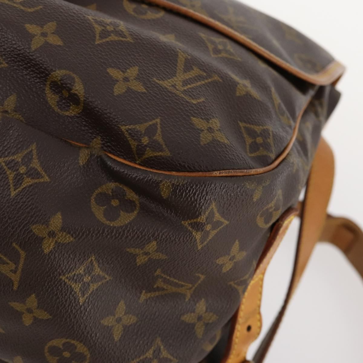 Louis Vuitton Saumur Monogram Canvas Brown Canvas Shoulder Bag Bag (Pre-Owned)