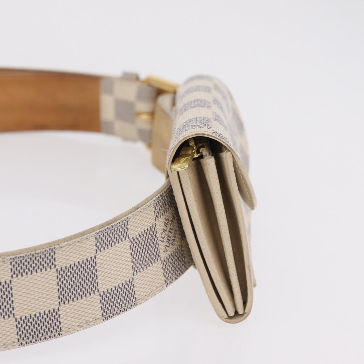 Louis Vuitton Solo Belt Damier White Canvas Clutche & Pouche Bag (Pre-Owned)
