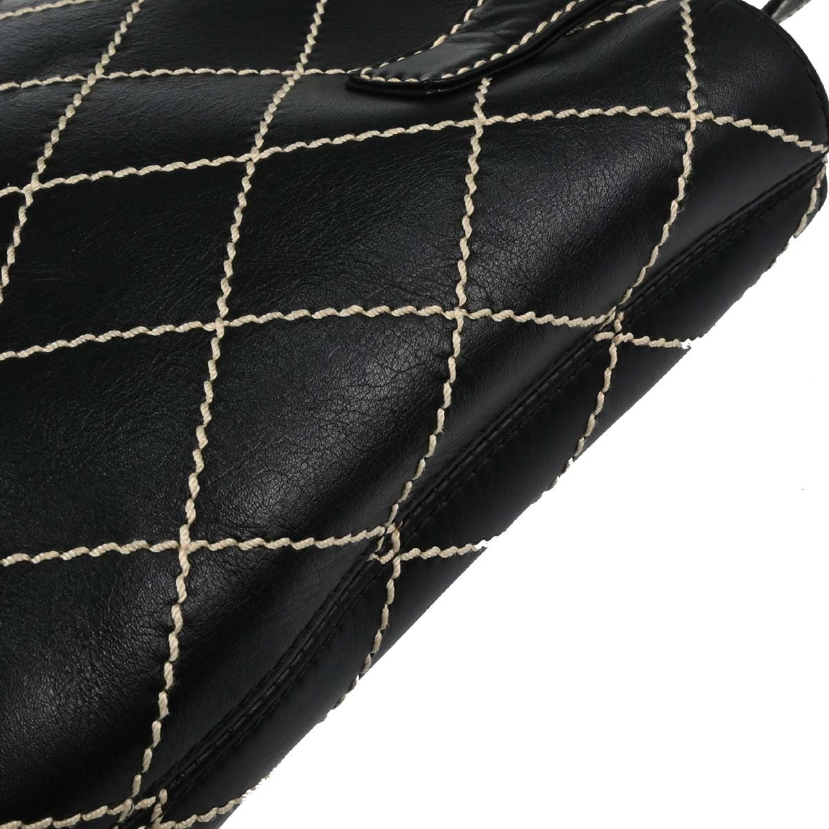 Chanel Surpique Quilted Leather Black Leather Tote Bag Bag (Pre-Owned)