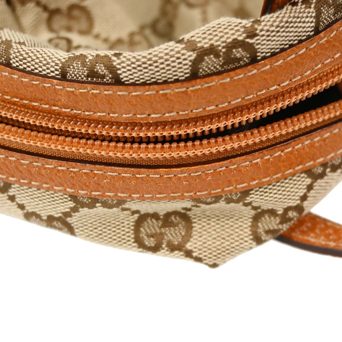 Gucci Zip Around Bowling Gg Canvas Beige Canvas Handbag (Pre-Owned)