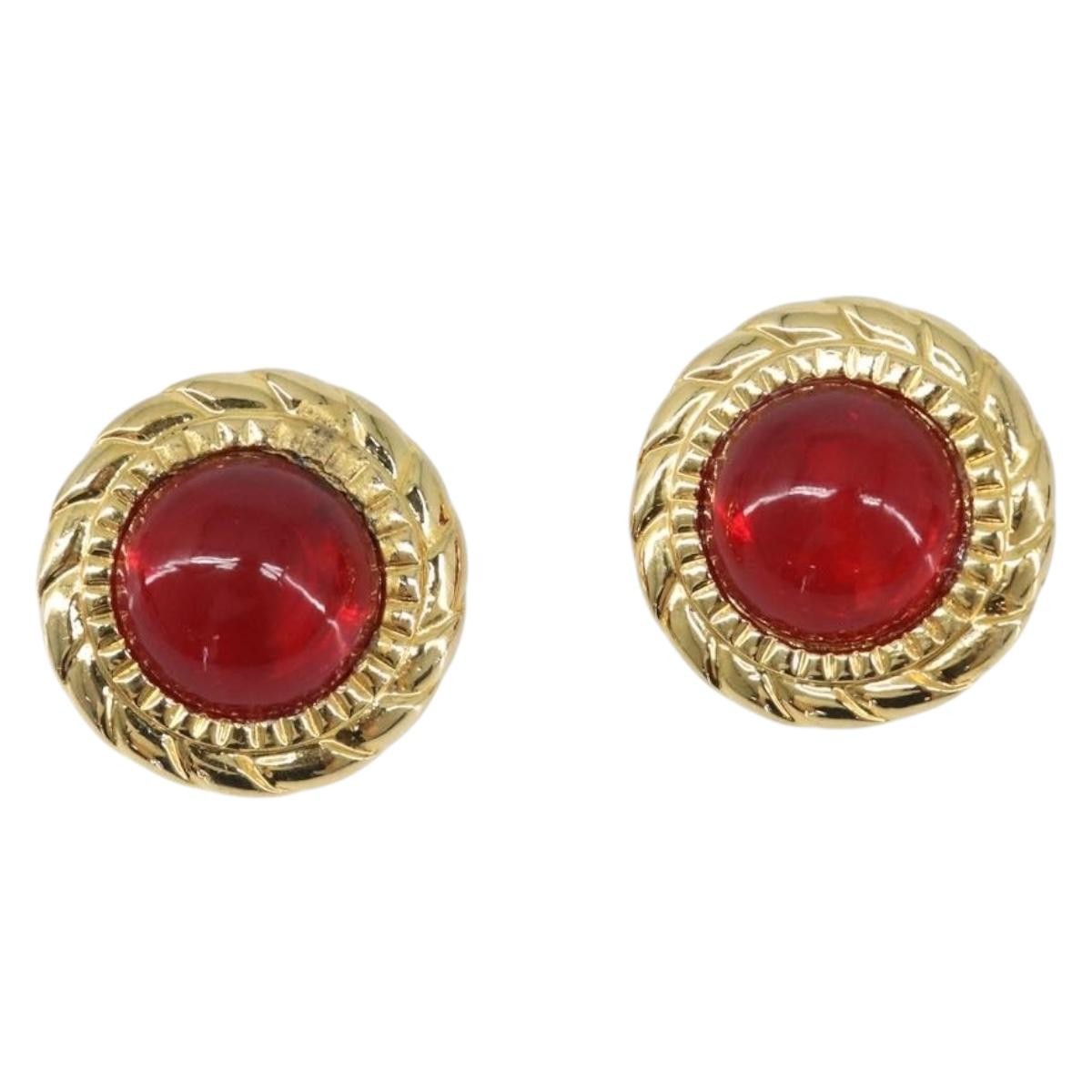 Chanel Vintage Round Clip-On Metal Gold Metal Earrings Jewelry (Pre-Owned)