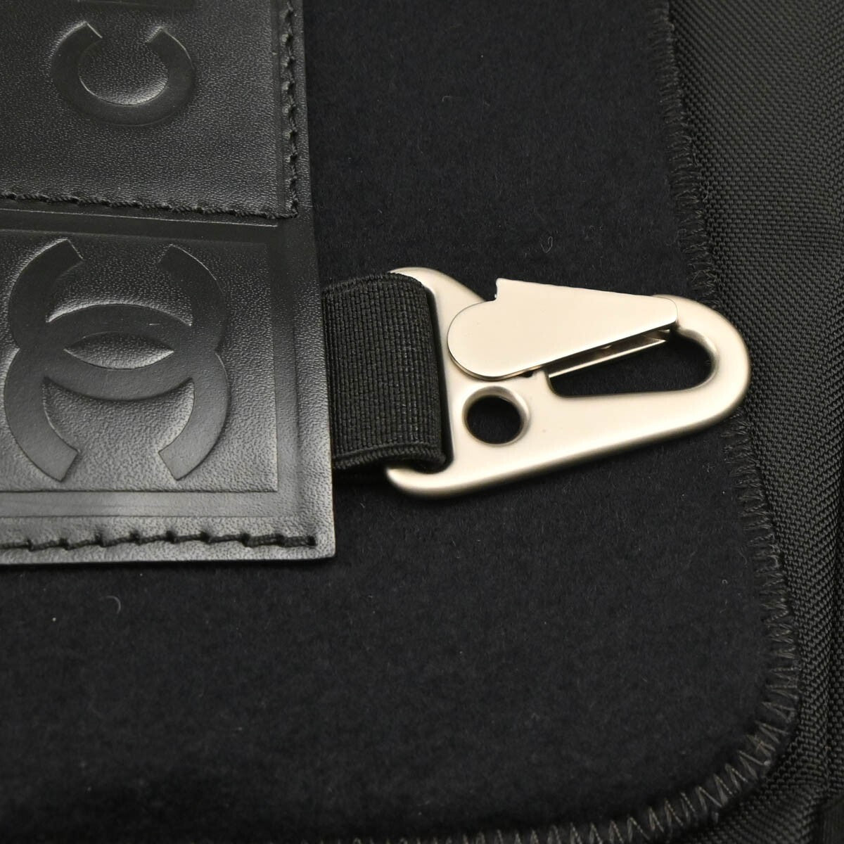 Chanel Sport Line Flap Messenger Wool And Nylon Black Nylon Shoulder Bag Bag (Pre-Owned)