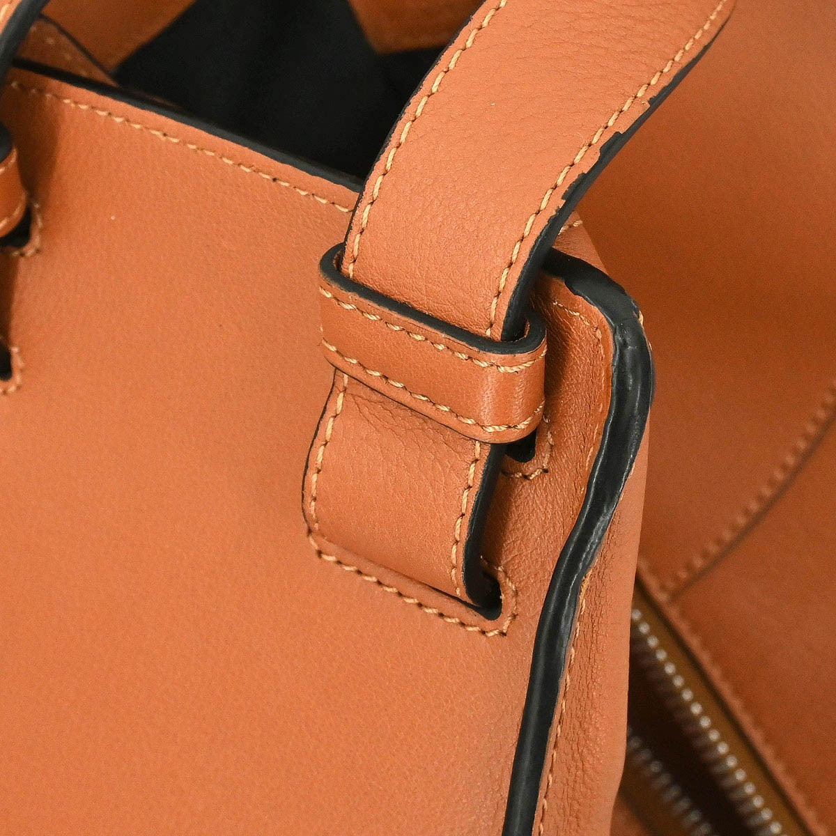 Loewe Hammock Leather Brown Leather Handbag (Pre-Owned)