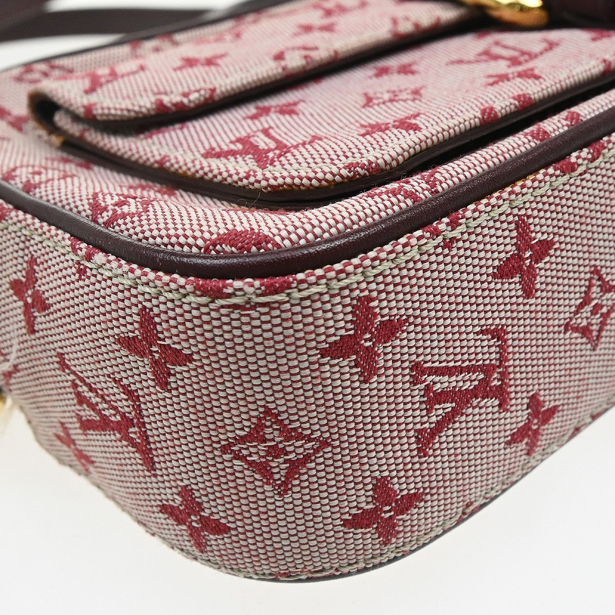Louis Vuitton Juliette Mini Lin Red Canvas Shoulder Bag Bag (Pre-Owned)