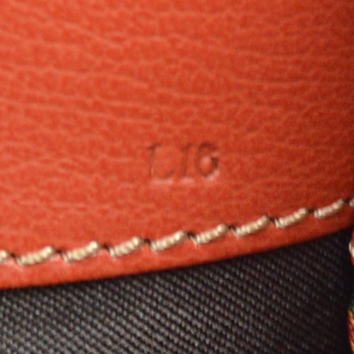 Loewe Velazquez Shoulderbag Leather Red Leather Shoulder Bag Bag (Pre-Owned)