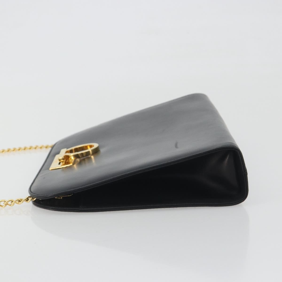 Salvatore Ferragamo Vintage Gancini Chain Leather Black Leather Shoulder Bag Bag (Pre-Owned)