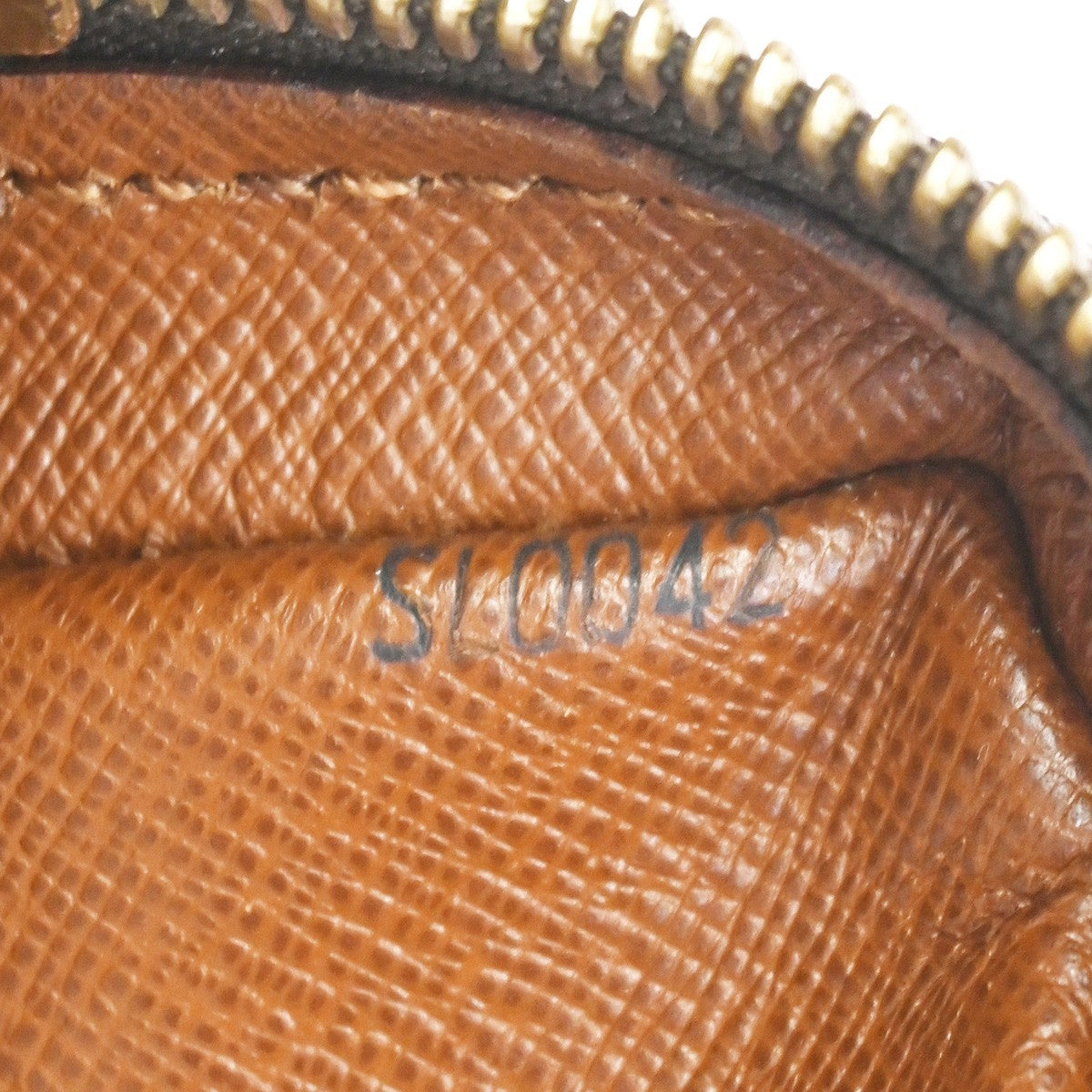 Louis Vuitton Pochette Marly Bandouliere Monogram Canvas Brown Canvas Shoulder Bag Bag (Pre-Owned)