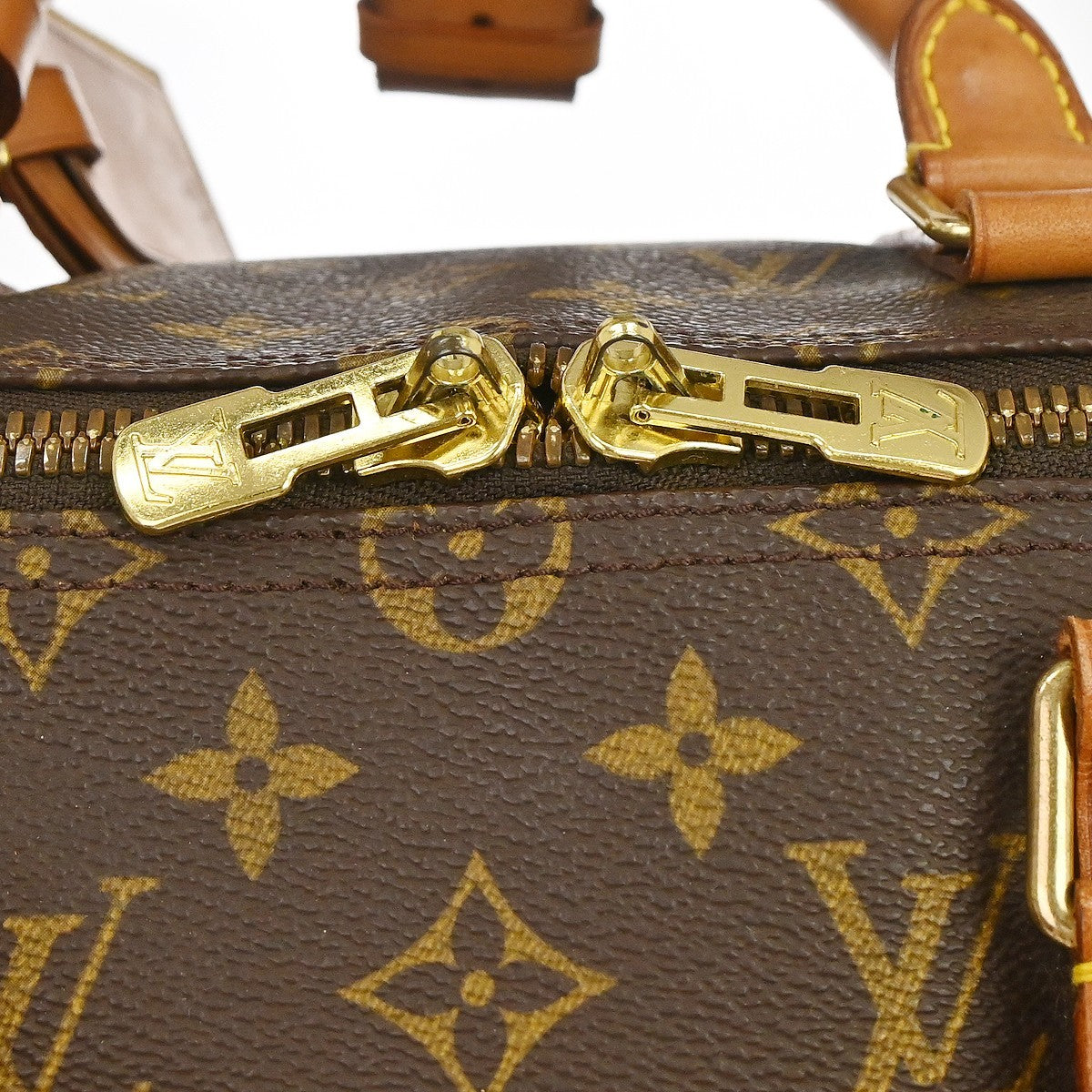 Louis Vuitton Keepall Monogram Canvas Brown Canvas Travel Bag Bag (Pre-Owned)