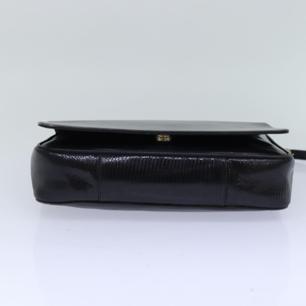 Salvatore Ferragamo Vintage Leather Black Leather Shoulder Bag Bag (Pre-Owned)