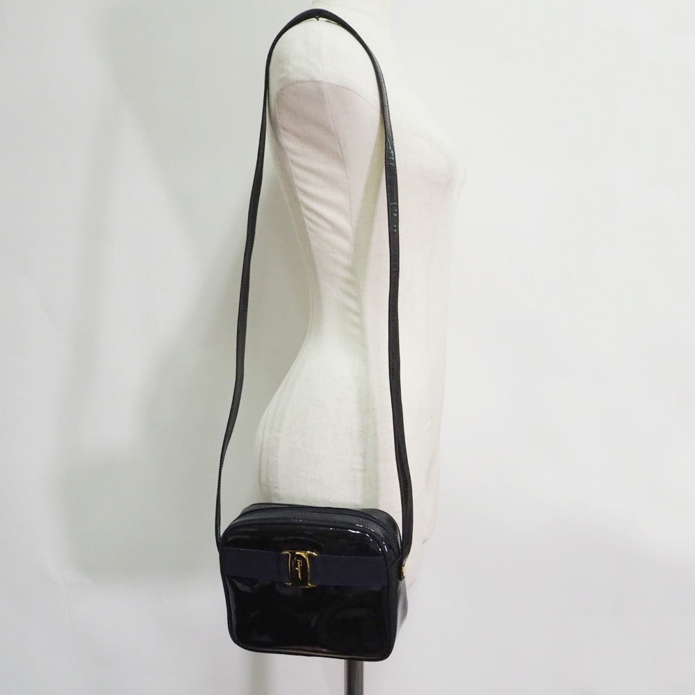 Salvatore Ferragamo Vala Black Patent Leather Shoulder Bag (Pre-Owned)