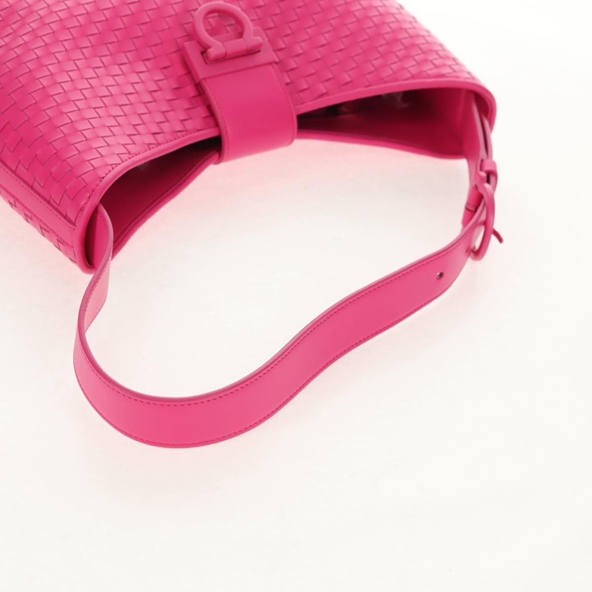 Salvatore Ferragamo Gancini Leather Pink Leather Shoulder Bag Bag (Pre-Owned)