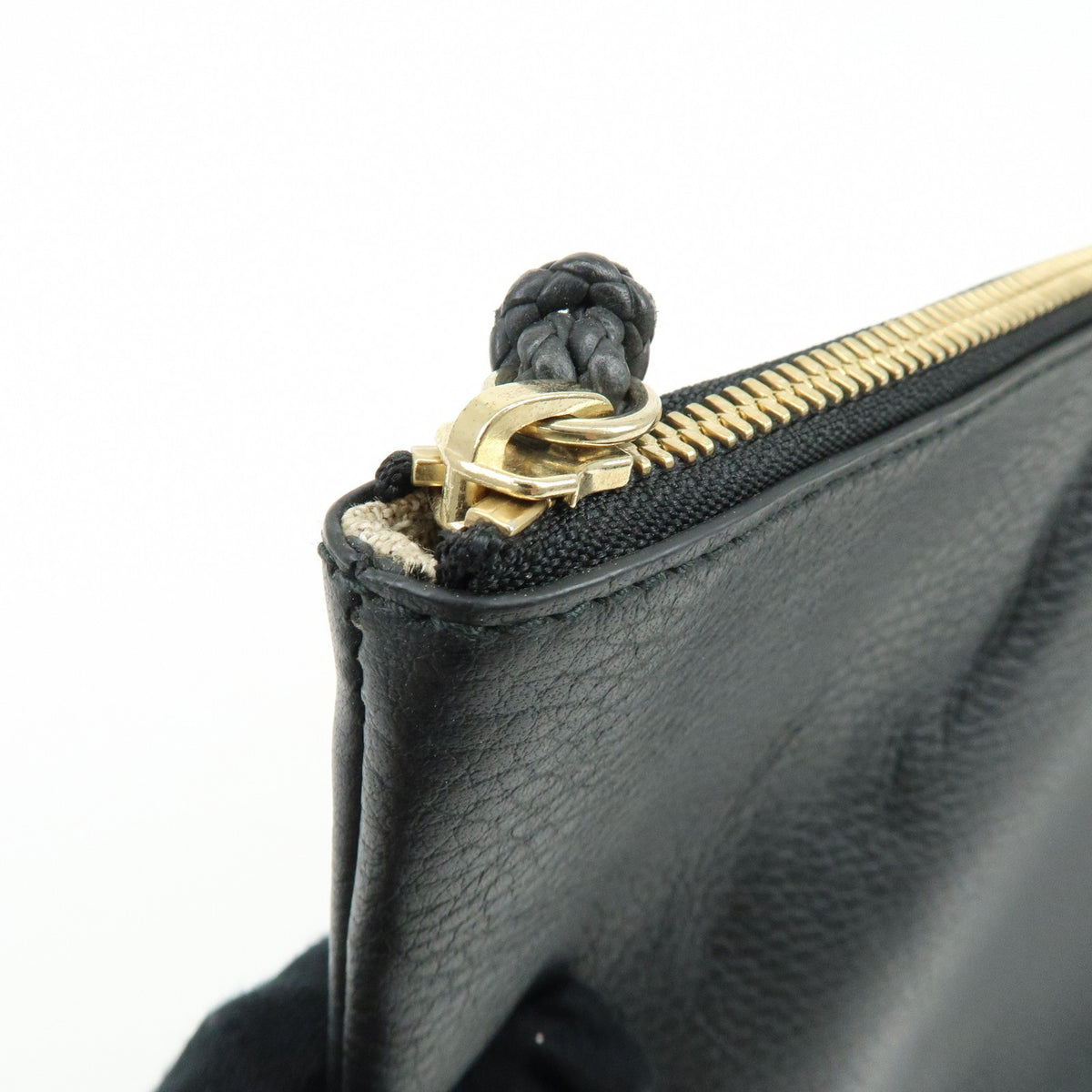 Gucci Bamboo Zip Pouch (Outlet) Leather Black Leather Clutche & Pouche Bag (Pre-Owned)