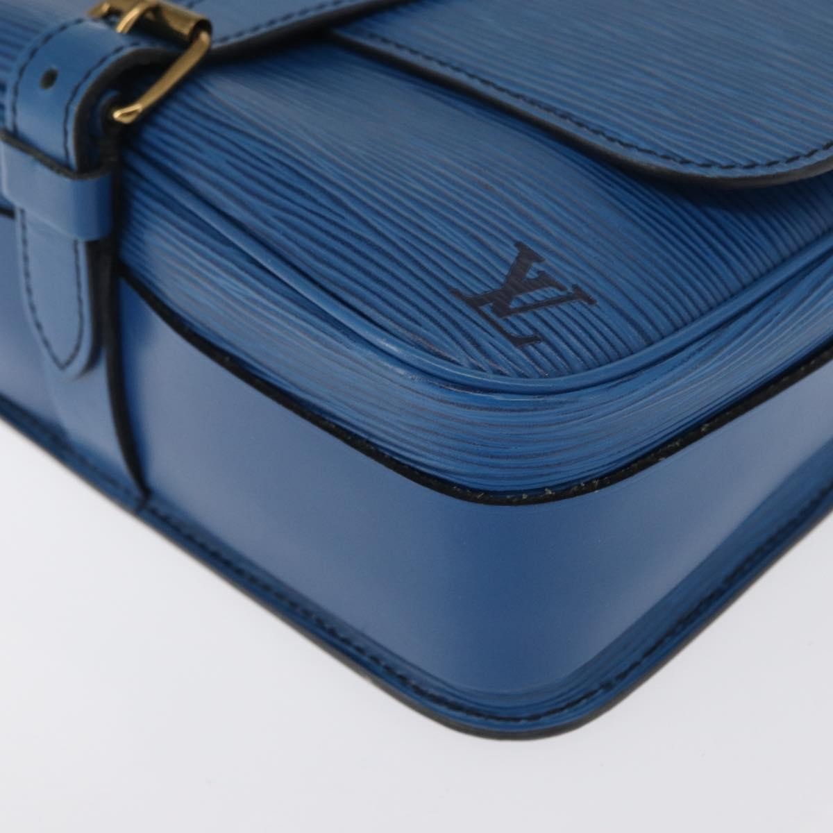 Louis Vuitton Cartouchiere Epi Leather Blue Leather Shoulder Bag Bag (Pre-Owned)