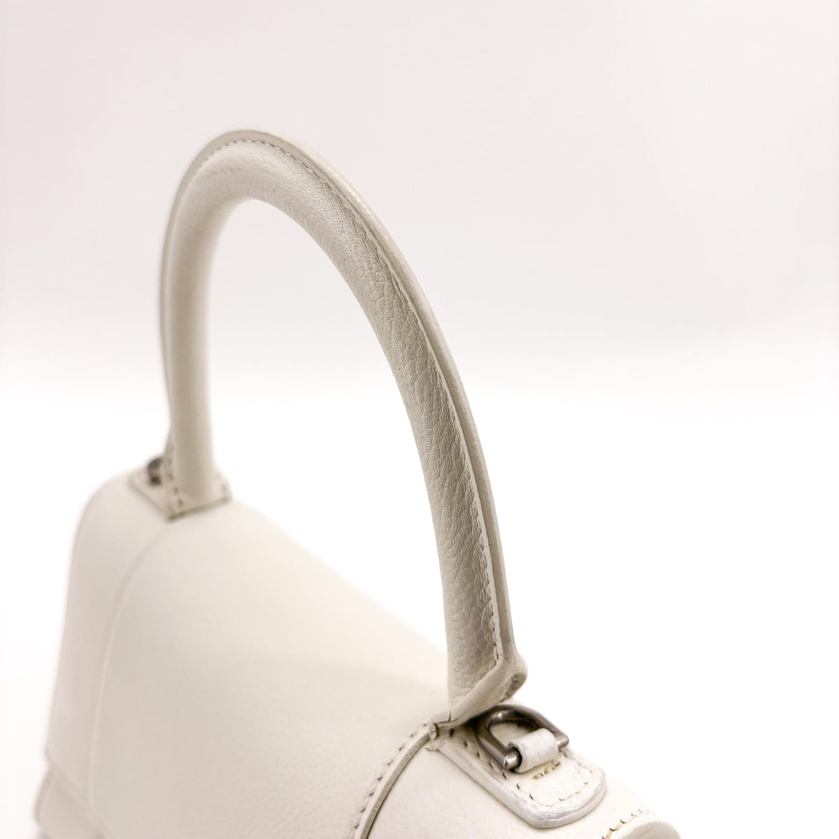 Balenciaga Hourglass Top Handle Leather White Leather Handbag (Pre-Owned)