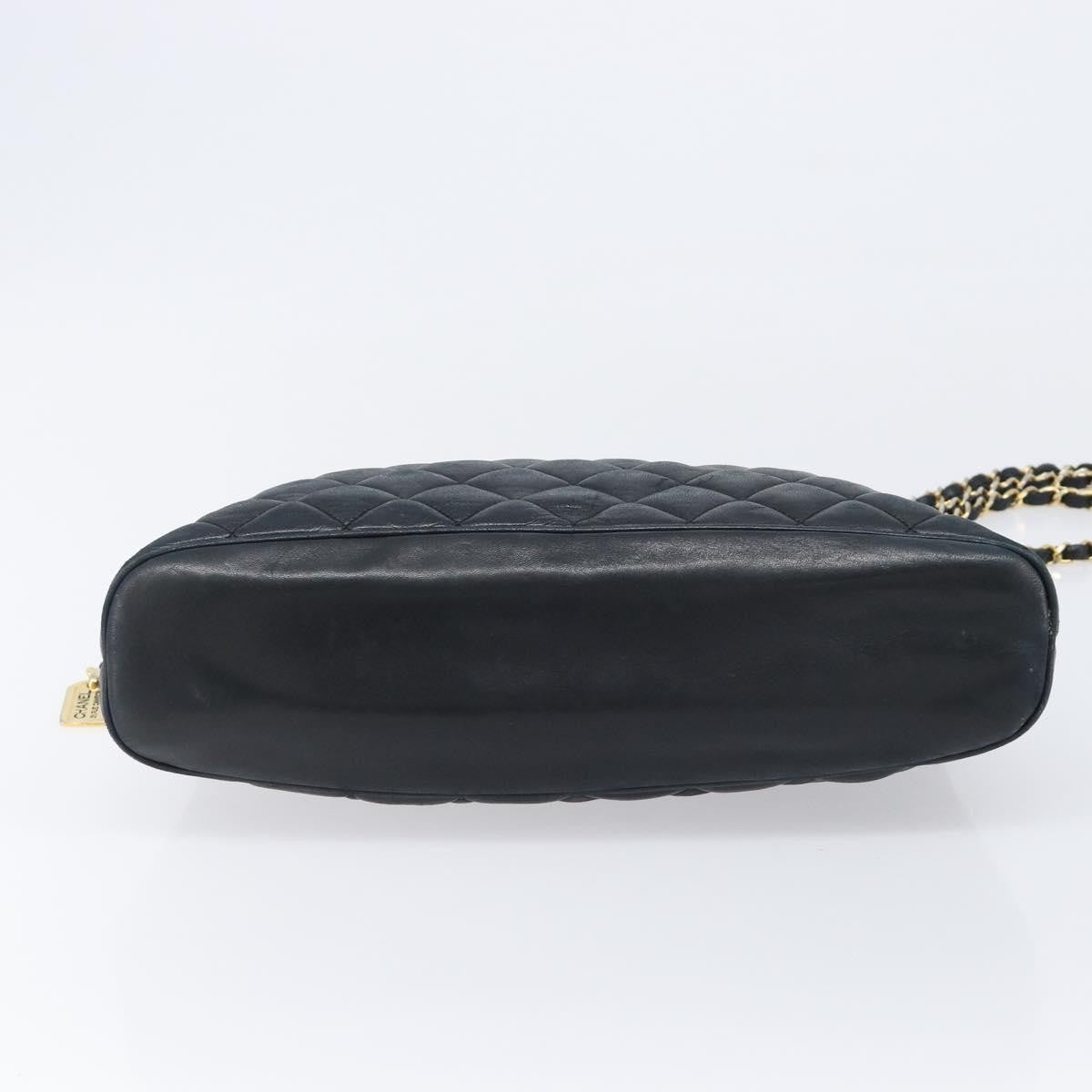 Chanel Shoulder Quilted Leather Black Leather Shoulder Bag Bag (Pre-Owned)