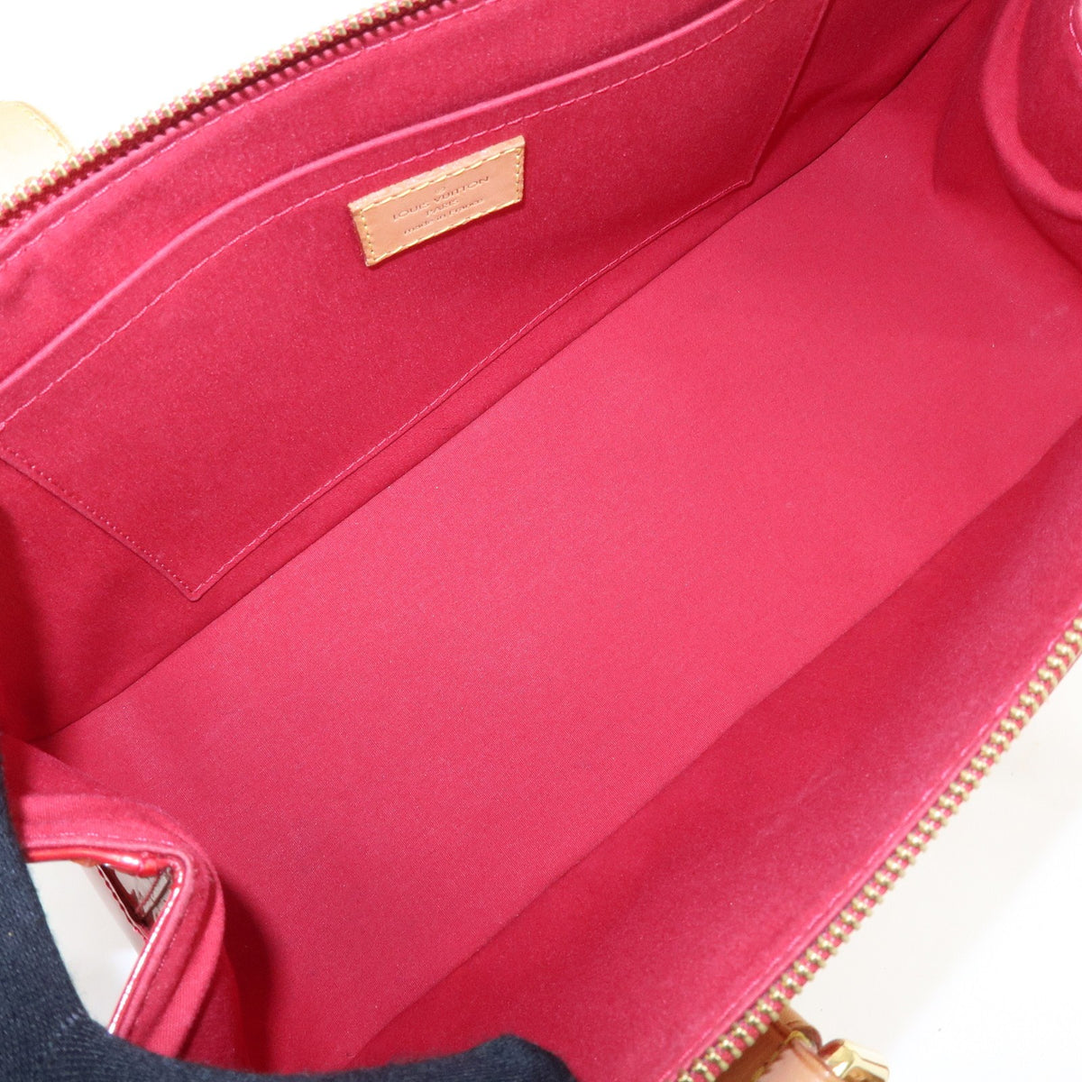 Louis Vuitton Rosewood Avenue Monogram Vernis Red Patent_Leather Handbag (Pre-Owned)