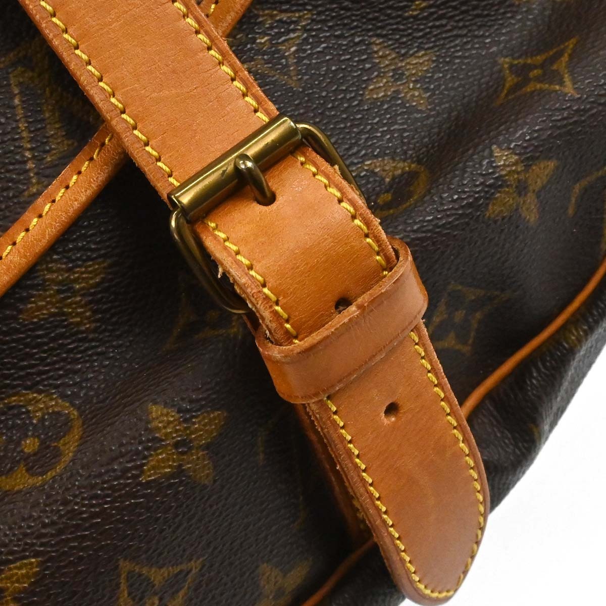 Louis Vuitton Saumur Monogram Canvas Brown Canvas Shoulder Bag Bag (Pre-Owned)