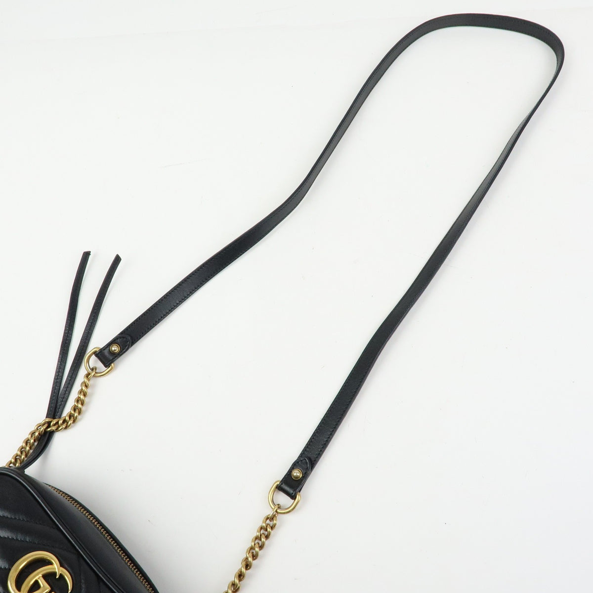 Gucci Gg Marmont Matelasse Patent Black Leather Shoulder Bag Bag (Pre-Owned)
