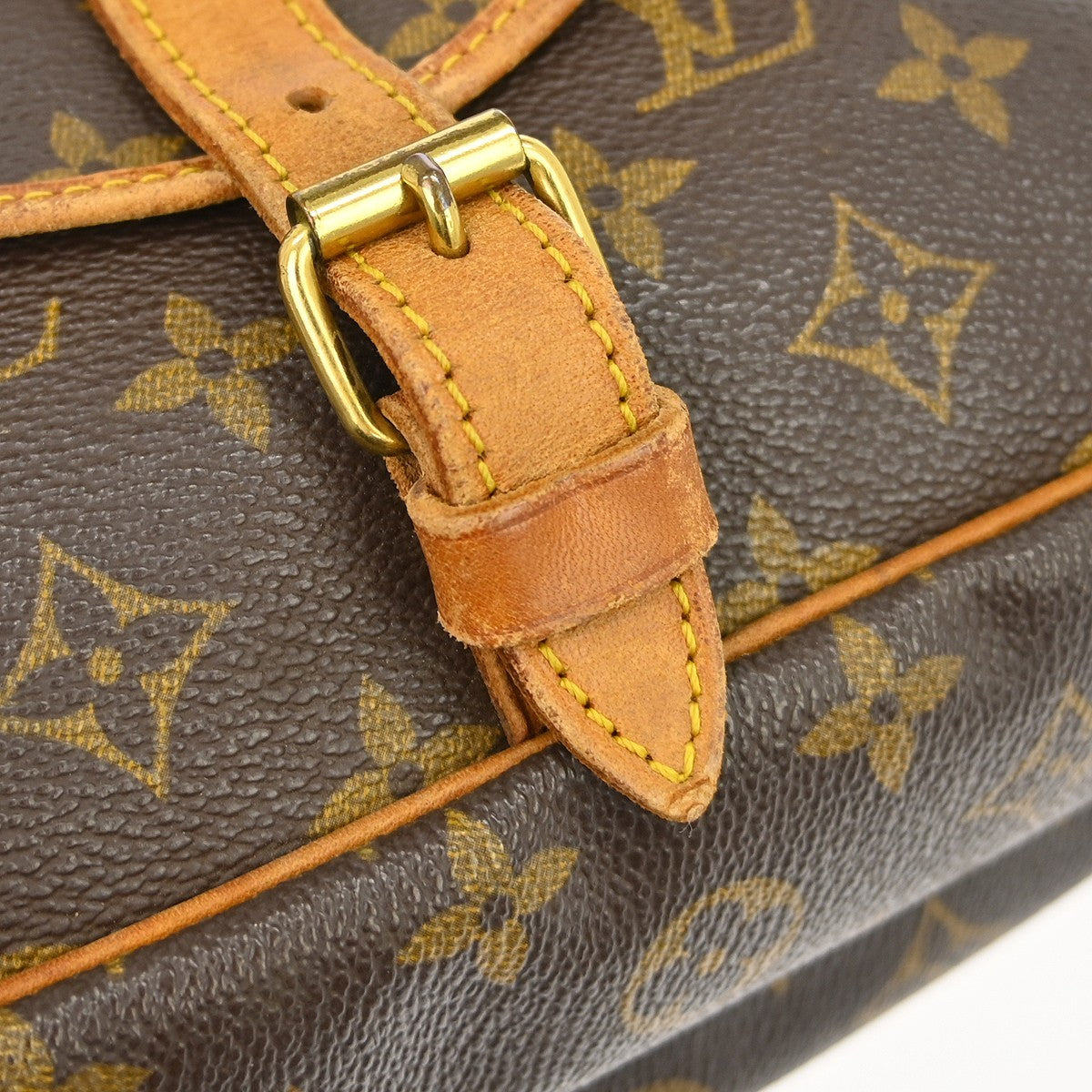 Louis Vuitton Saumur Monogram Canvas Brown Canvas Shoulder Bag Bag (Pre-Owned)