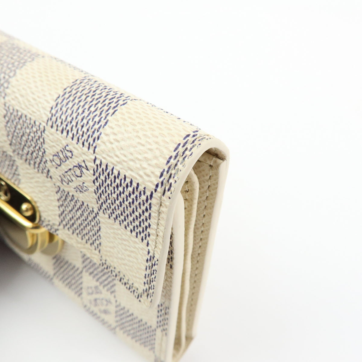 Louis Vuitton Koala Damier Beige Canvas Wallets Accessory (Pre-Owned)