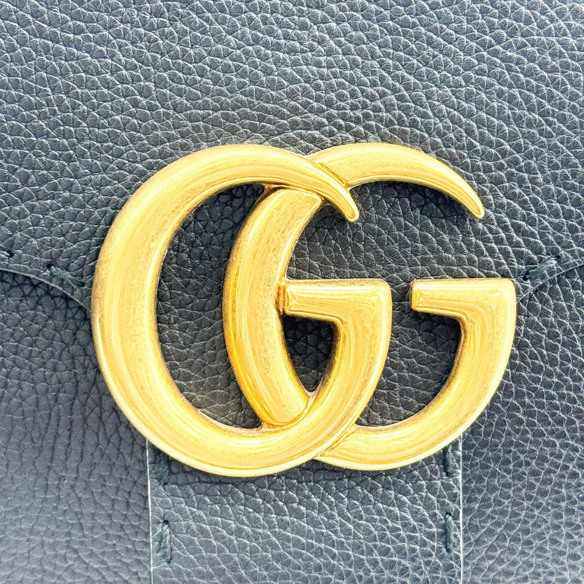 Gucci Gg Marmont Top Handle Leather Black Leather Handbag (Pre-Owned)