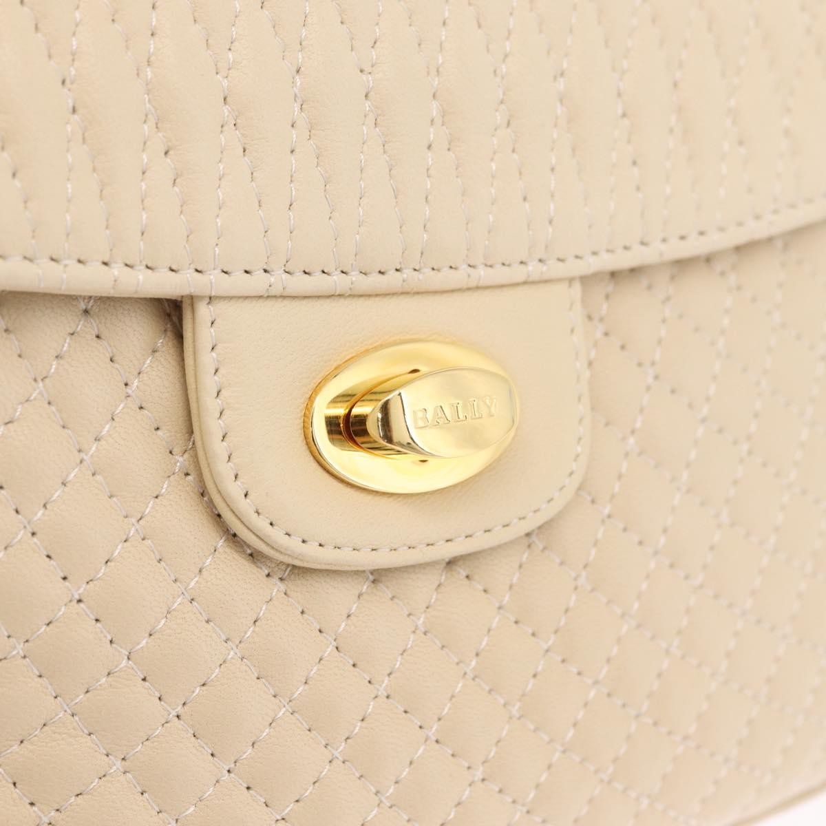 Bally Vintage Chain Quilted Leather Neutral Leather Shoulder Bag Bag (Pre-Owned)