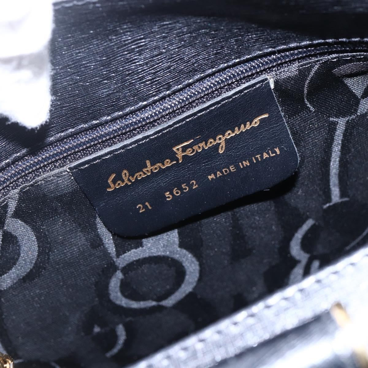 Salvatore Ferragamo Gancini Leather Black Leather Shoulder Bag Bag (Pre-Owned)