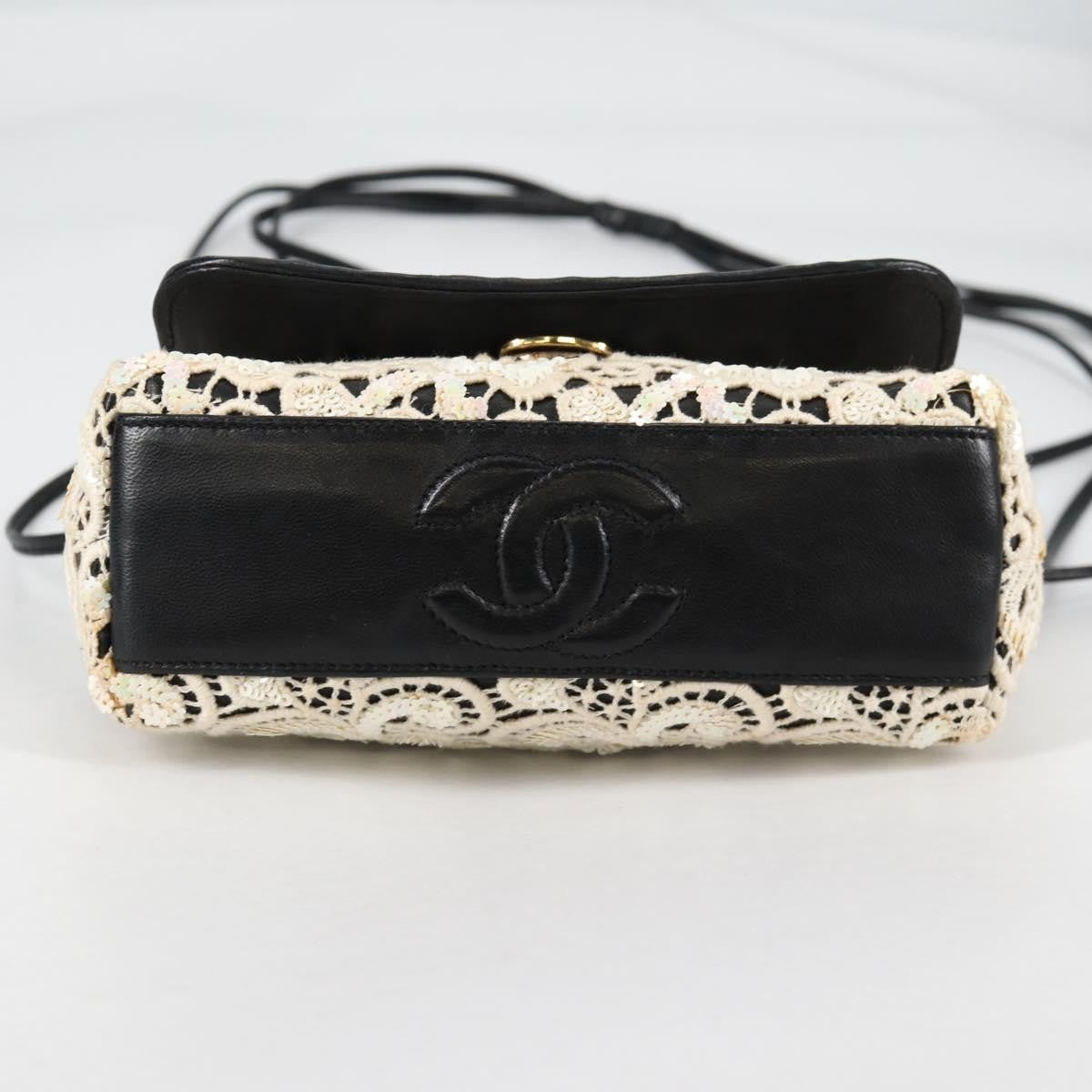 Chanel Floral Cc Flap Quilted Printed Silk White Leather Shoulder Bag Bag (Pre-Owned)