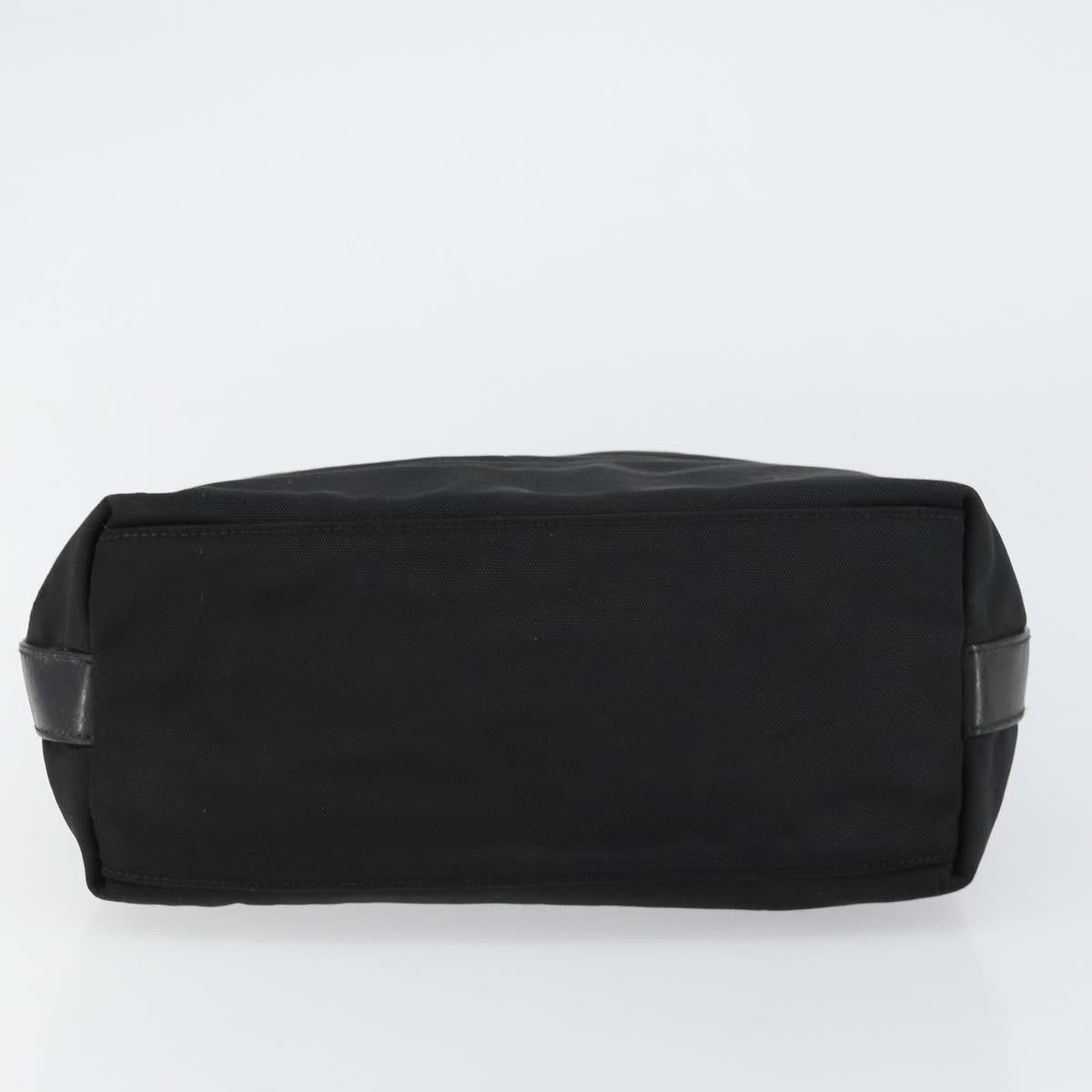 Gucci Zip Hobo Nylon Black Nylon Handbag (Pre-Owned)