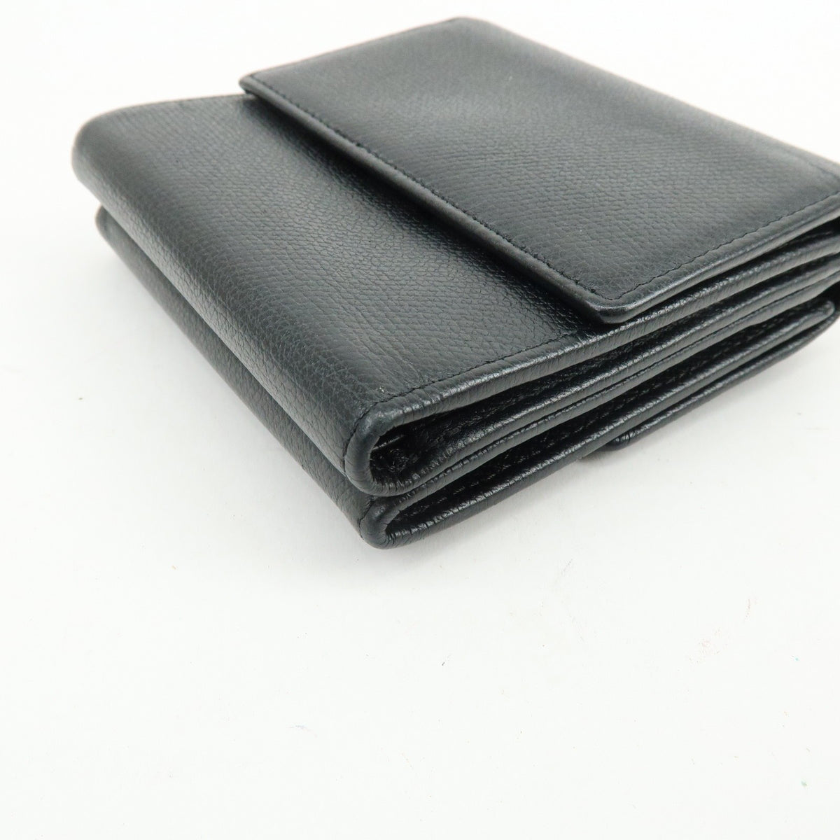 Chanel Cc Button Coin Purse Leather Black Calfskin Card Holders Accessory (Pre-Owned)