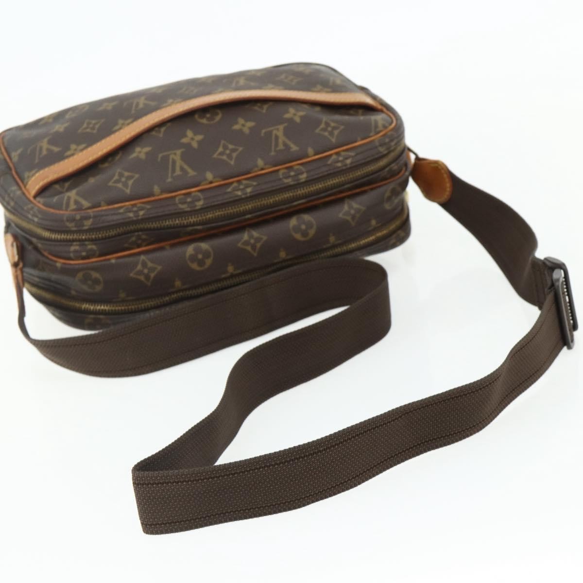 Louis Vuitton Reporter Monogram Canvas Brown Canvas Handbag (Pre-Owned)