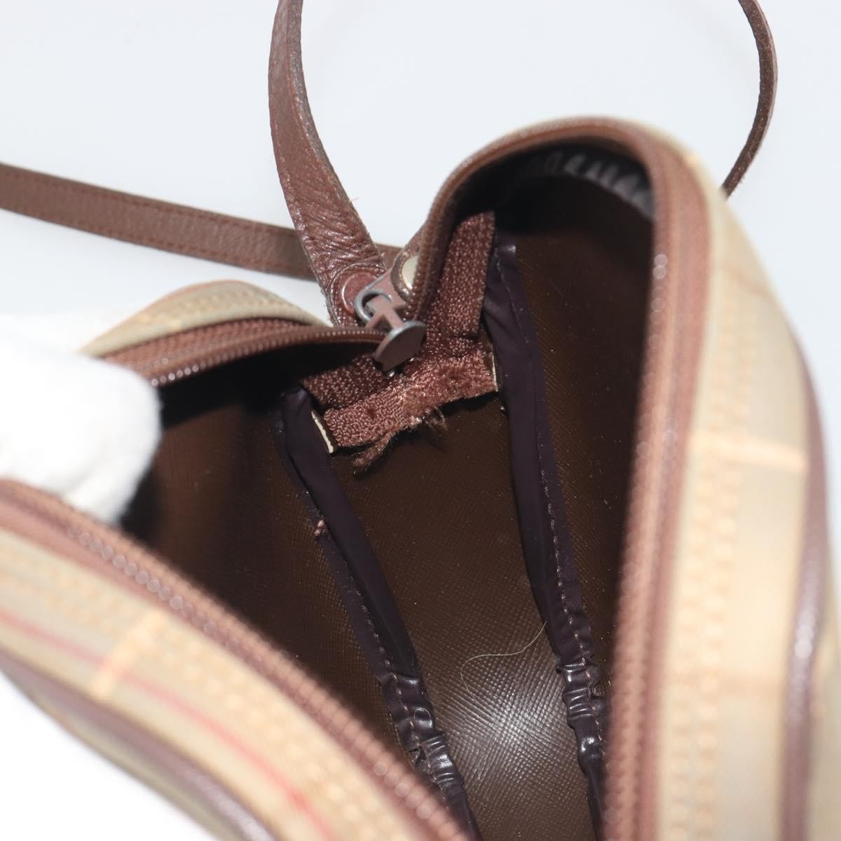 Burberry Nova Check Shoulder Bag Canvas Beige Canvas Shoulder Bag Bag (Pre-Owned)