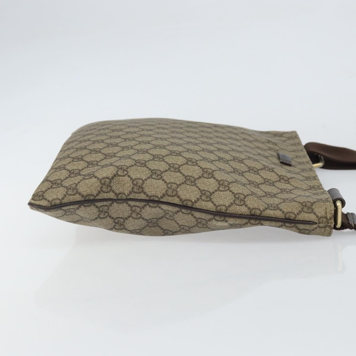 Gucci Zip Top Messenger Gg Coated Canvas Beige Pvc Shoulder Bag Bag (Pre-Owned)