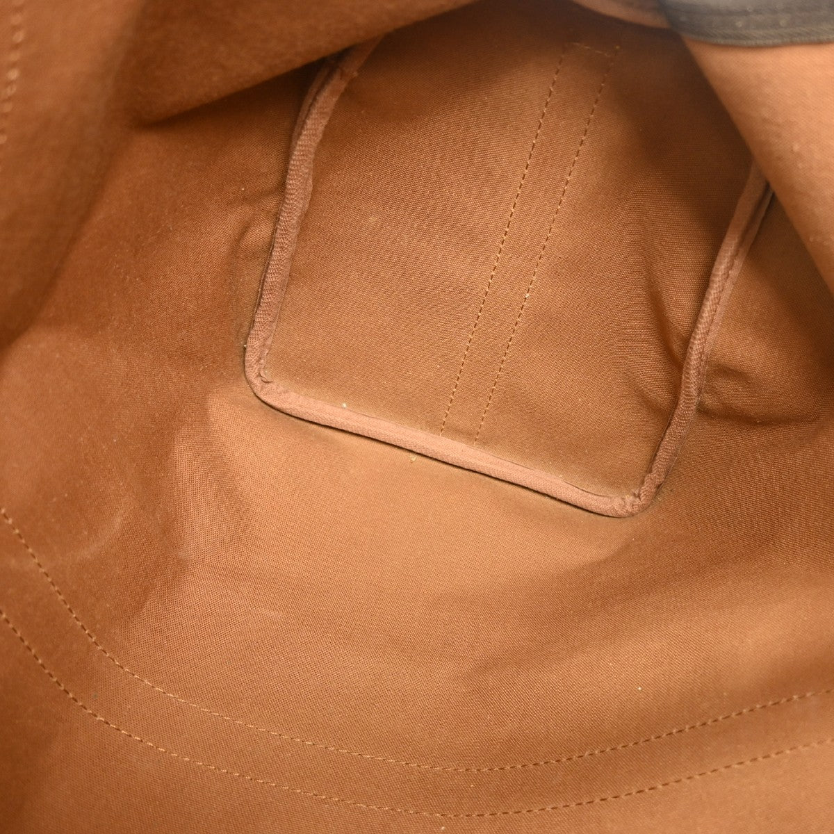 Louis Vuitton Keepall Bandoulière Monogram Brown Canvas Travel Bag Bag (Pre-Owned)