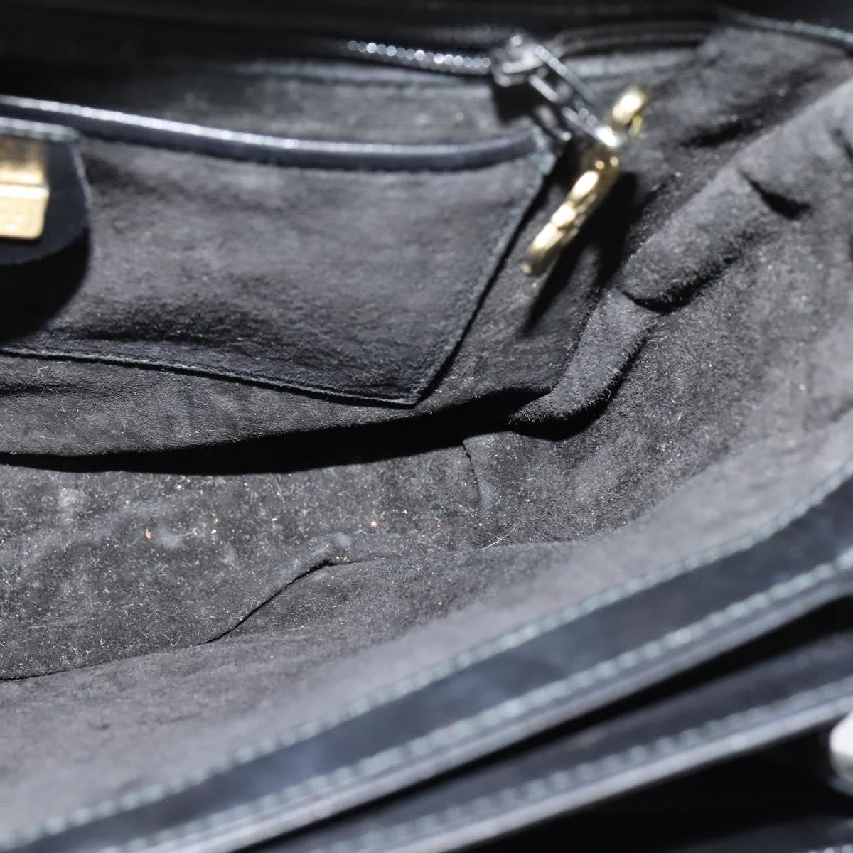 Gucci Vintage Flat Messenger Nylon And Leather Black Leather Shoulder Bag Bag (Pre-Owned)