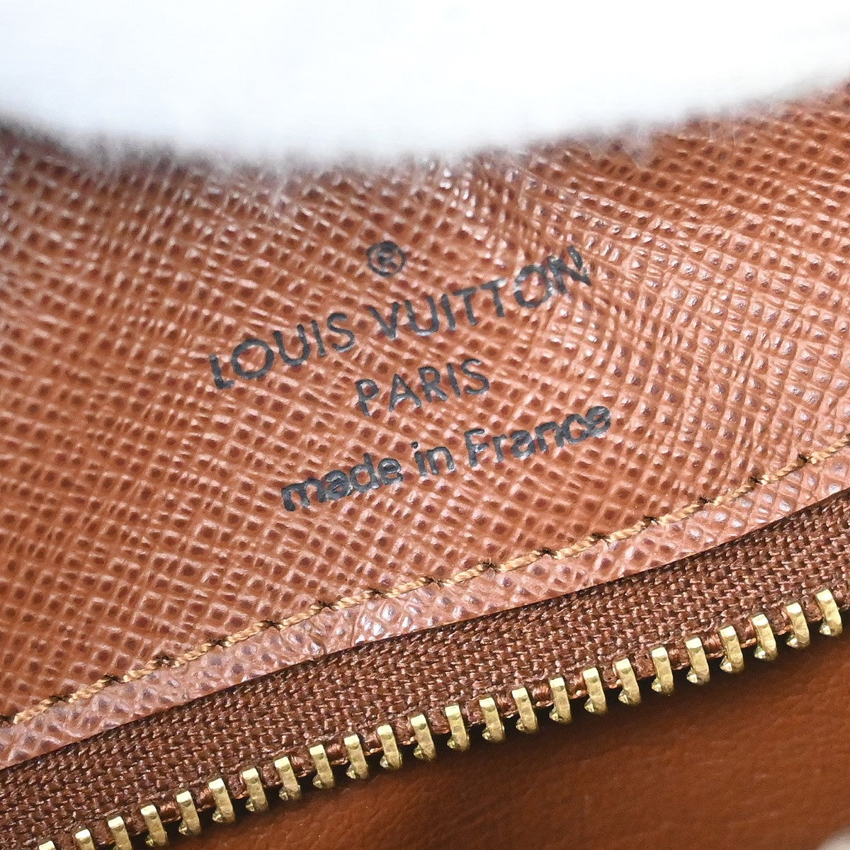 Louis Vuitton Nil Messenger Monogram Canvas Brown Canvas Handbag (Pre-Owned)