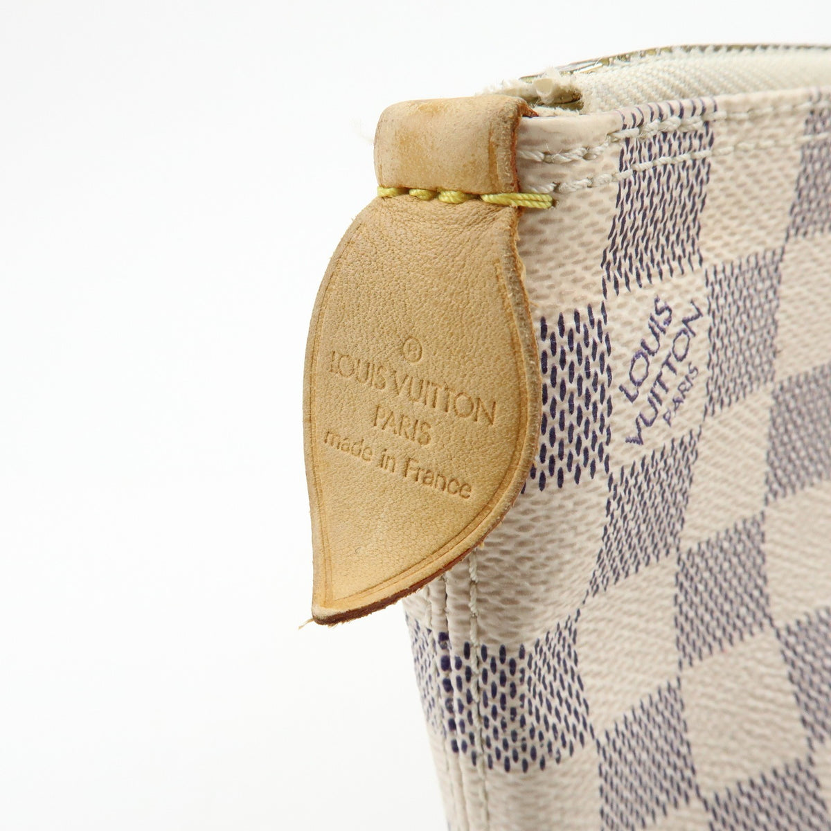 Louis Vuitton Saleya Damier Beige Canvas Handbag (Pre-Owned)