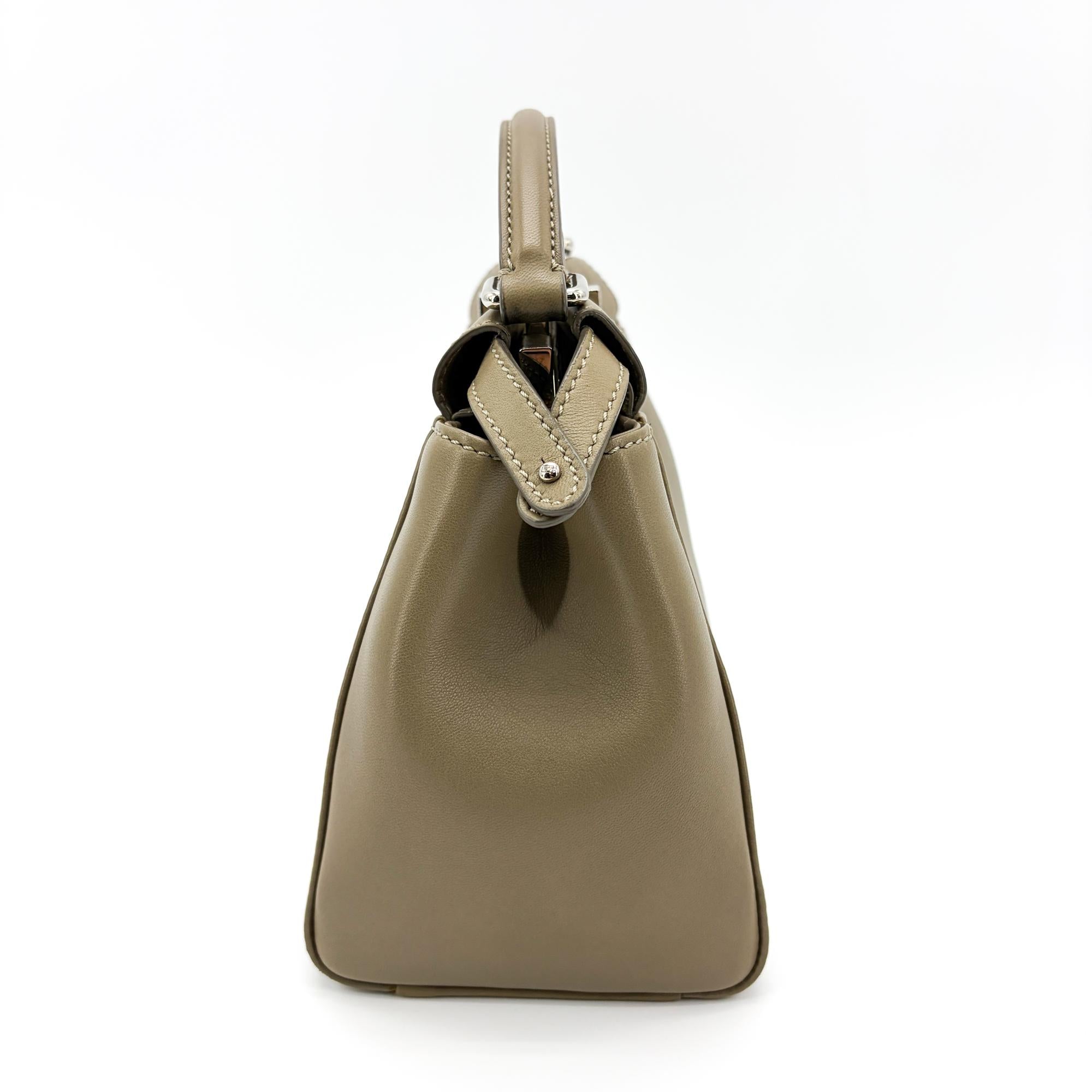 Fendi Peekaboo Ombre Leather Beige Leather Handbag (Pre-Owned)