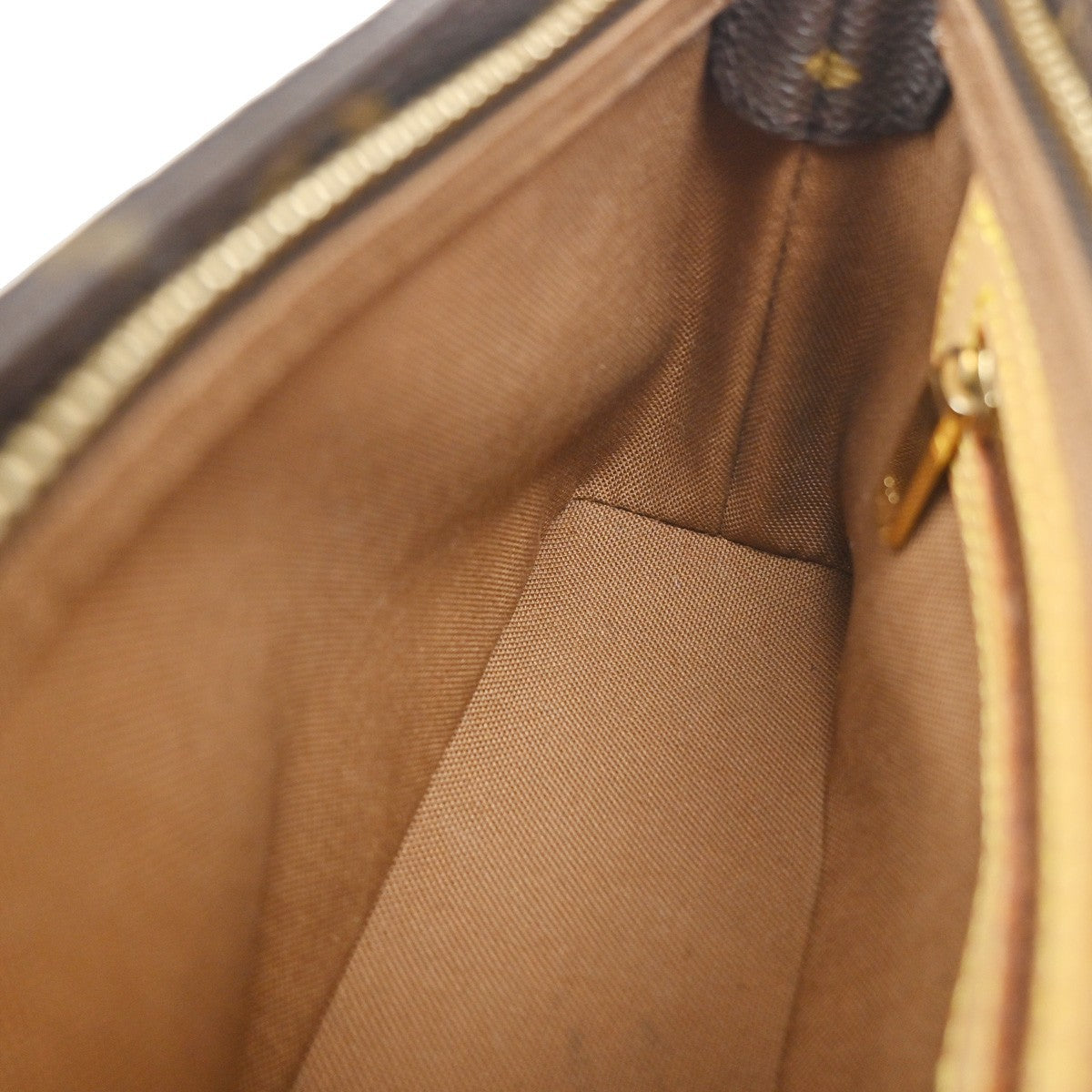 Louis Vuitton Trotteur Monogram Canvas Brown Canvas Shoulder Bag Bag (Pre-Owned)