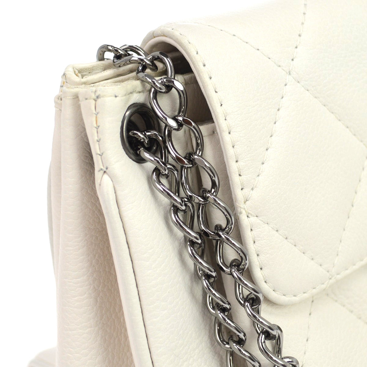 Chanel Pocket Accordion Flap Quilted Lambskin White Leather Shoulder Bag Bag (Pre-Owned)