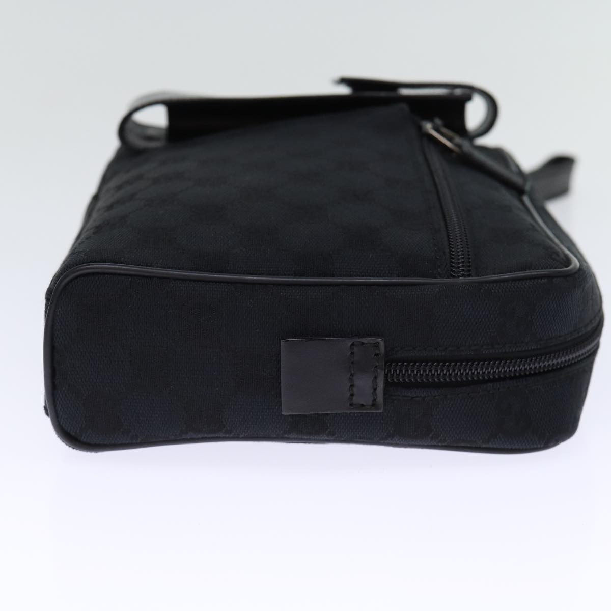 Gucci Gg Canvas Canvas Black Canvas Clutche & Pouche Bag (Pre-Owned)