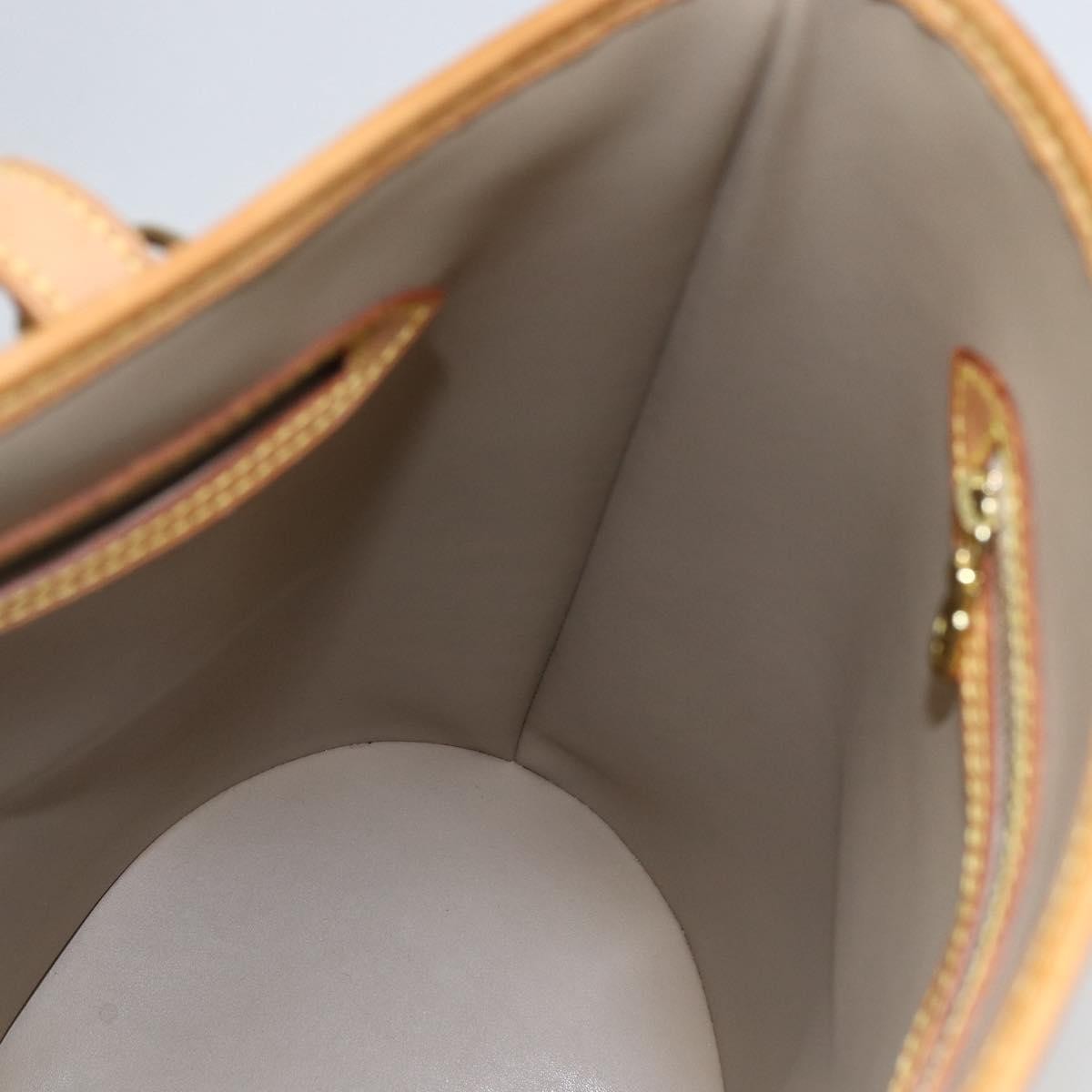 Louis Vuitton Bucket Monogram Vernis Beige Patent_Leather Shoulder Bag Bag (Pre-Owned)