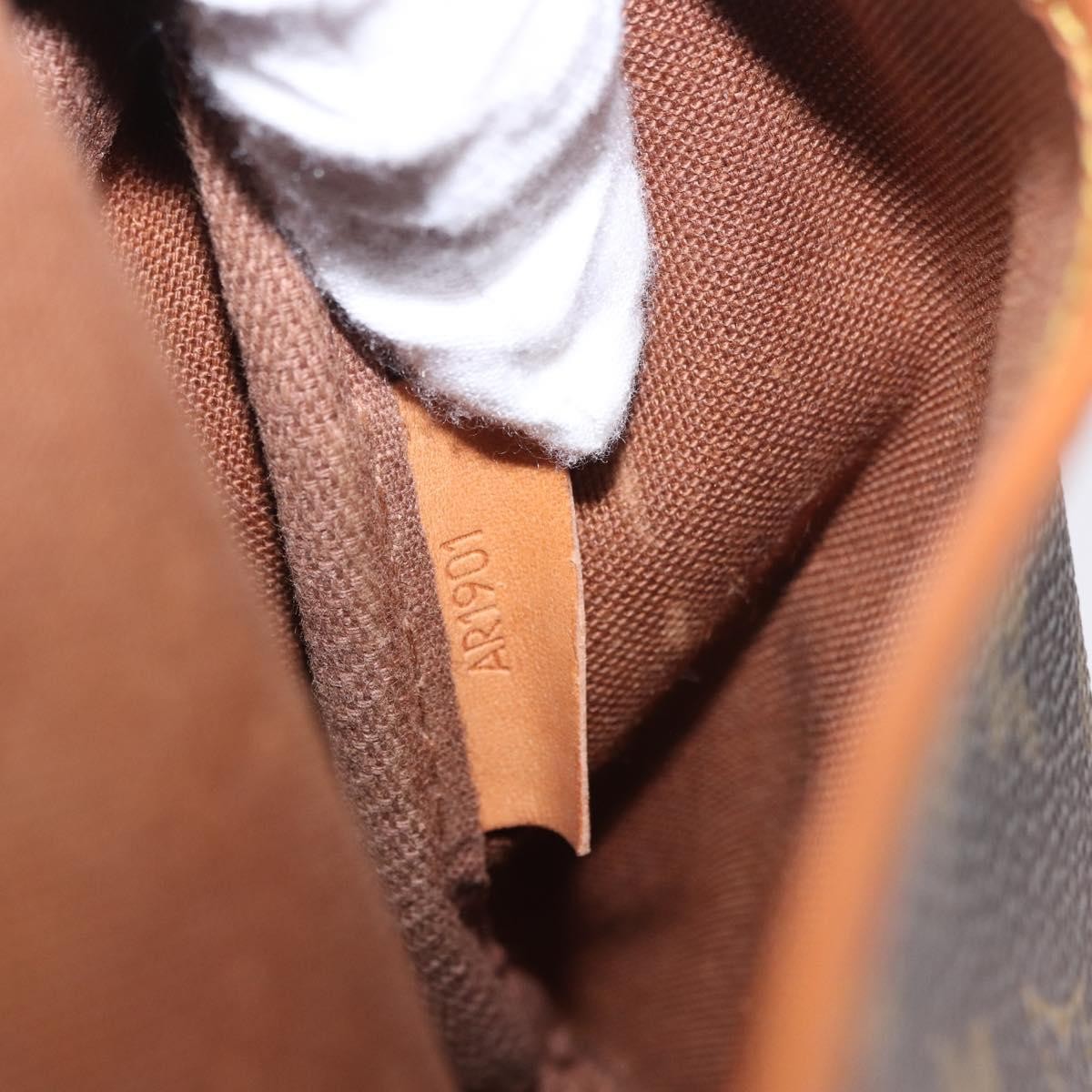 Louis Vuitton Saumur Handbag Monogram Canvas Brown Canvas Handbag (Pre-Owned)
