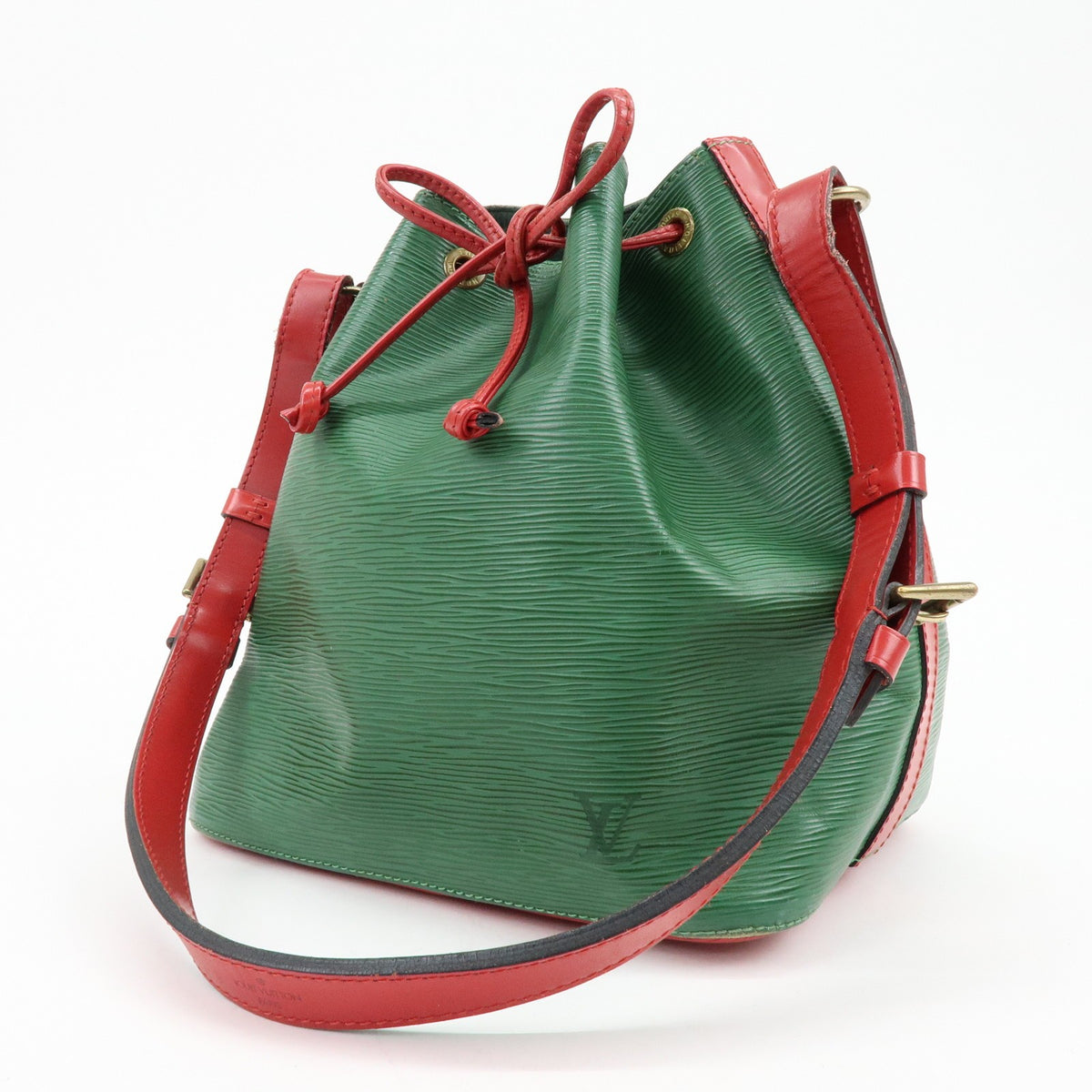 Louis Vuitton Bicolor Petit Noe Epi Leather Green Leather Handbag (Pre-Owned)
